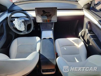 Zdjęcie 8 z 13 samochodu: 2023 TESLA MODEL Y VIN:7SAYGDED3PF940289 - miniatura