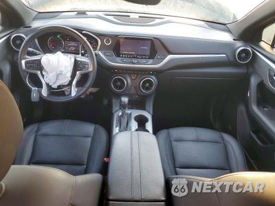 Zdjęcie 8 z 13 samochodu: 2021 CHEVROLET BLAZER 3LT VIN:3GNKBDR47MS529175 - miniatura