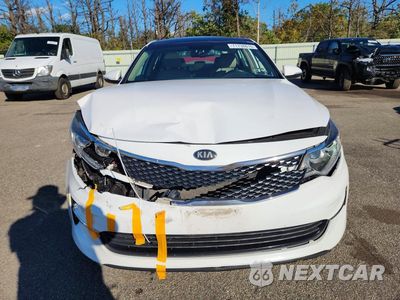 Piąte zdjęcie samochodu w środku: 2016 KIA OPTIMA EX VIN:5XXGU4L3XGG094932 - miniatura