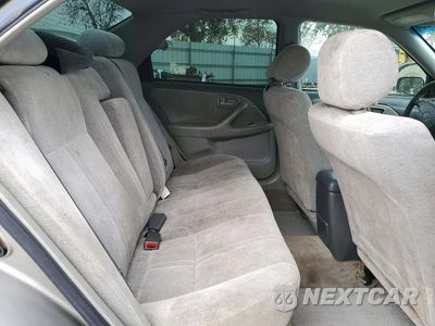 Zdjęcie 10 z 12 samochodu: 1998 TOYOTA CAMRY LE VIN:JT2BG22K0W0217029 - miniatura