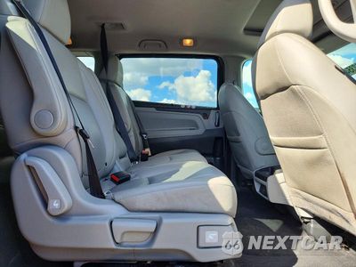 Zdjęcie 11 z 13 samochodu: 2019 HONDA ODYSSEY EXL VIN:5FNRL6H7XKB057300 - miniatura