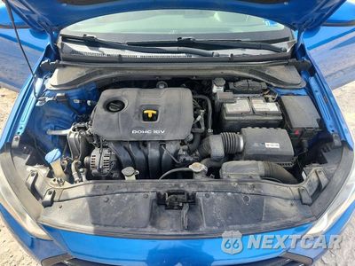 Zdjęcie 11 z 12 samochodu: 2017 HYUNDAI ELANTRA SE VIN:5NPD84LF1HH131535 - miniatura