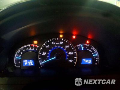 Zdjęcie 9 z 13 samochodu: 2014 TOYOTA CAMRY XLE V6 VIN:4T1BK1FK5EU024419 - miniatura