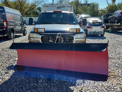 Piąte zdjęcie samochodu w środku: 2002 GMC SIERRA K2500 HEAVY DUTY VIN:1GTHK24172E211892 - miniatura