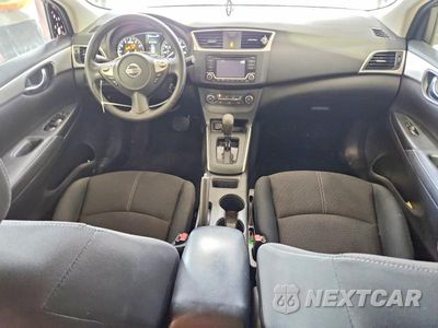 Zdjęcie 8 z 12 samochodu: 2018 NISSAN SENTRA S VIN:3N1AB7AP7JY220765 - miniatura