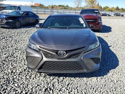 Piąte zdjęcie samochodu w środku: 2019 TOYOTA CAMRY SE VIN:4T1B11HK7KU202391 - miniatura