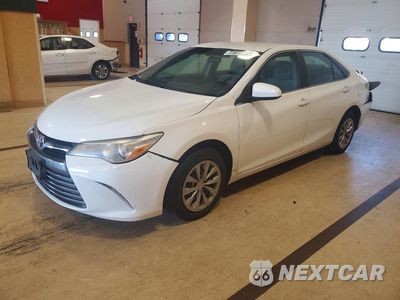 2017 TOYOTA CAMRY LE 4T1BF1FKXHU369986 - główne zdjęcie licytacji z USA - miniatura