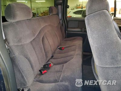 Zdjęcie 10 z 12 samochodu: 2001 GMC NEW SIERRA K1500 VIN:2GTEK19V111104250 - miniatura