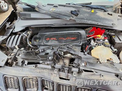 Zdjęcie 11 z 12 samochodu: 2021 JEEP COMPASS LATITUDE VIN:3C4NJDBB9MT509439 - miniatura
