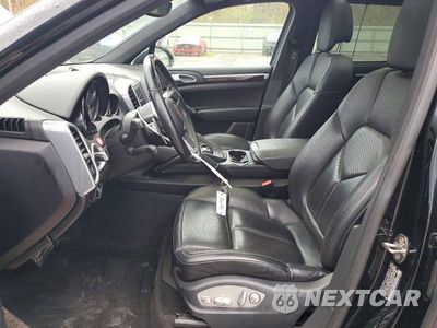 Zdjęcie 7 z 13 samochodu: 2017 PORSCHE CAYENNE VIN:WP1AA2A27HKA81932 - miniatura
