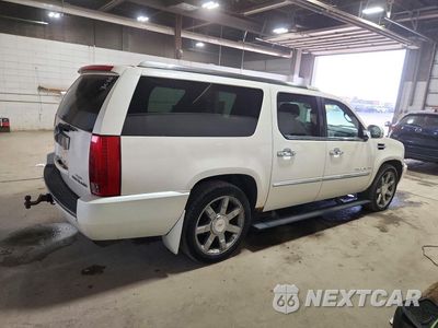 Trzecie zdjęcie samochodu z tyłu: 2011 CADILLAC ESCALADE ESV PREMIUM VIN:1GYS4JEF4BR215518 - miniatura