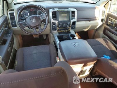 Zdjęcie 8 z 12 samochodu: 2015 RAM 1500 SLT VIN:1C6RR7LMXFS690638 - miniatura