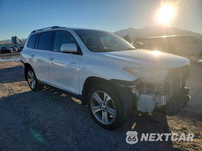 Czwarte zdjęcie samochodu z boku: 2011 TOYOTA HIGHLANDER LIMITED VIN:5TDDK3EH5BS054003 - miniatura