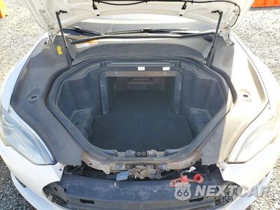 Zdjęcie 11 z 12 samochodu: 2013 TESLA MODEL S VIN:5YJSA1CG7DFP09374 - miniatura