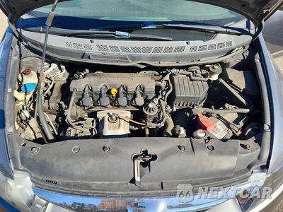 Zdjęcie 11 z 13 samochodu: 2010 HONDA CIVIC LX VIN:19XFA1F58AE046460 - miniatura