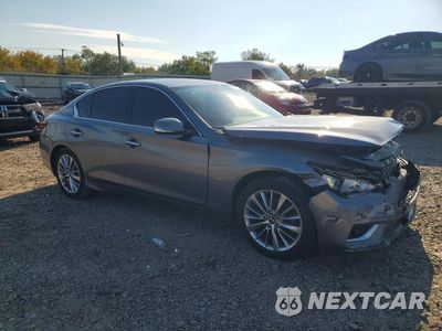 Czwarte zdjęcie samochodu z boku: 2018 INFINITI Q50 3.0T LUXE VIN:JN1EV7AR2JM611092 - miniatura