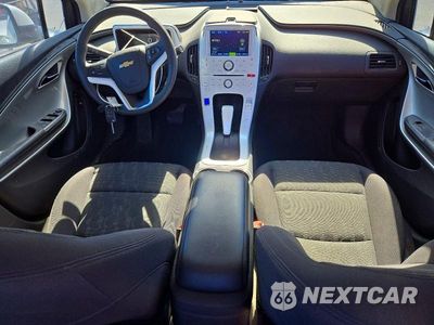 Zdjęcie 8 z 12 samochodu: 2013 CHEVROLET VOLT VIN:1G1RA6E49DU146293 - miniatura