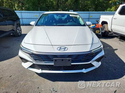 Piąte zdjęcie samochodu w środku: 2026 HYUNDAI ELANTRA SE VIN:KMHLL4DG5TU198361 - miniatura