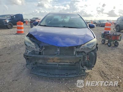 Piąte zdjęcie samochodu w środku: 2017 TOYOTA COROLLA SE VIN:5YFBURHE2HP649057 - miniatura