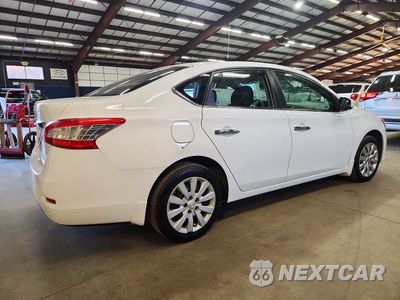 Trzecie zdjęcie samochodu z tyłu: 2015 NISSAN SENTRA S VIN:3N1AB7APXFY365452 - miniatura