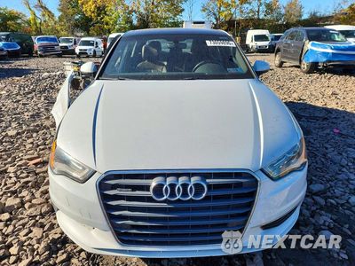 Piąte zdjęcie samochodu w środku: 2016 AUDI A3 PREMIUM VIN:WAUB8GFF8G1042536 - miniatura