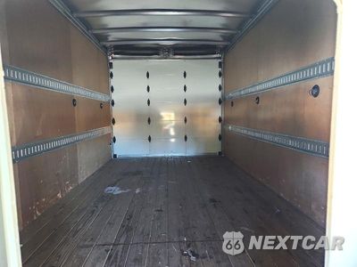 Zdjęcie 11 z 13 samochodu: 2023 FORD E450 BOX TRUCK VIN:1FDXE4FN8PDD32499 - miniatura