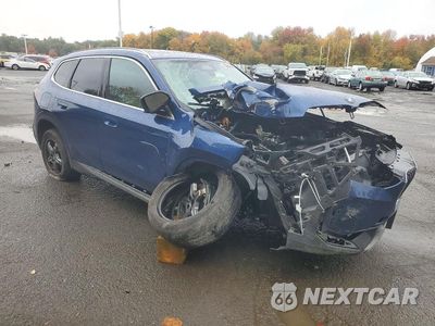 Czwarte zdjęcie samochodu z boku: 2023 BMW X1 XDRIVE28I VIN:WBX73EF08P5V88062 - miniatura