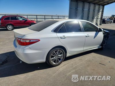 Trzecie zdjęcie samochodu z tyłu: 2016 TOYOTA CAMRY SE VIN:4T1BF1FK5GU249110 - miniatura