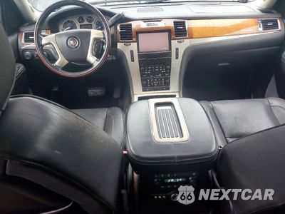Zdjęcie 8 z 13 samochodu: 2013 CADILLAC ESCALADE PLATINUM HYBRID VIN:1GYS4FEJ1DR175466 - miniatura