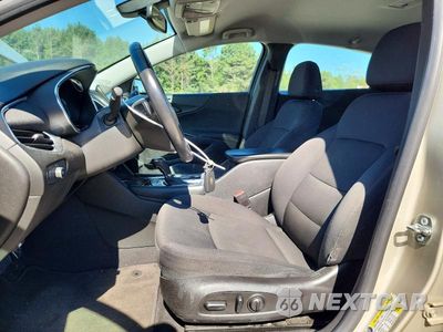 Zdjęcie 7 z 12 samochodu: 2016 CHEVROLET MALIBU LT VIN:1G1ZE5ST6GF316600 - miniatura