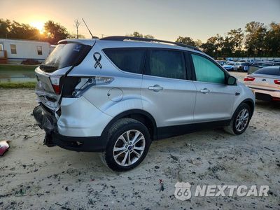 Trzecie zdjęcie samochodu z tyłu: 2017 FORD ESCAPE SE VIN:1FMCU0GD2HUA46780 - miniatura