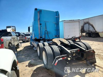 Drugie zdjęcie samochodu z przodu: 2006 FREIGHTLINER CONVENTIONAL COLUMBIA VIN:1FUJA6CK56PN67928 - miniatura