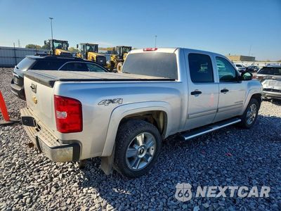 Trzecie zdjęcie samochodu z tyłu: 2013 CHEVROLET SILVERADO K1500 LT VIN:3GCPKSE77DG285128 - miniatura