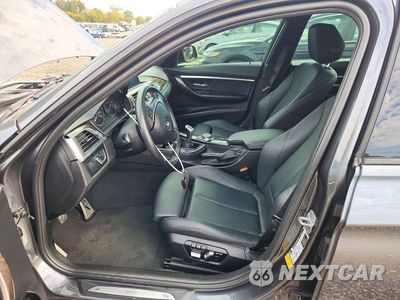 Zdjęcie 7 z 12 samochodu: 2017 BMW 330 I VIN:WBA8B9G36HNT89790 - miniatura