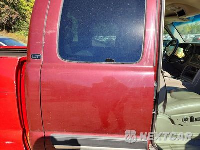 Zdjęcie 10 z 12 samochodu: 2003 CHEVROLET SILVERADO K2500 HEAVY DUTY VIN:1GCHK29103E123728 - miniatura