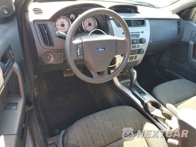 Zdjęcie 8 z 12 samochodu: 2010 FORD FOCUS SE VIN:1FAHP3CN8AW185216 - miniatura