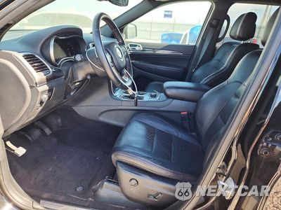 Zdjęcie 7 z 13 samochodu: 2018 JEEP GRAND CHEROKEE TRAILHAWK VIN:1C4RJFLM2JC423975 - miniatura
