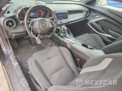 Zdjęcie 8 z 13 samochodu: 2021 CHEVROLET CAMARO LS VIN:1G1FB3DS0M0141571 - miniatura