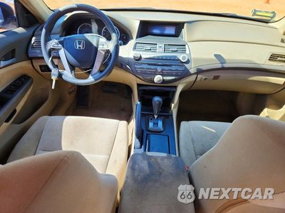 Zdjęcie 8 z 13 samochodu: 2009 HONDA ACCORD LX VIN:1HGCP26309A011692 - miniatura
