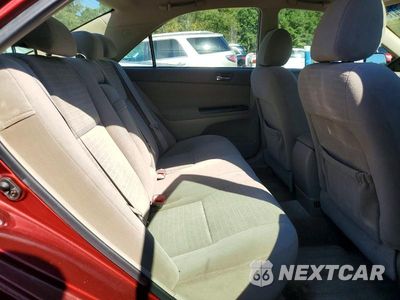Zdjęcie 10 z 12 samochodu: 2005 TOYOTA CAMRY LE VIN:4T1BE30K45U052594 - miniatura