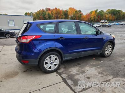 Trzecie zdjęcie samochodu z tyłu: 2014 FORD ESCAPE S VIN:1FMCU0F72EUC81137 - miniatura