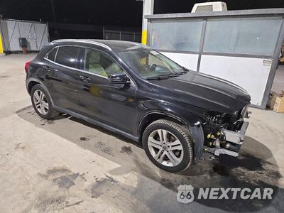 Czwarte zdjęcie samochodu z boku: 2018 MERCEDES-BENZ GLA 250 4MATIC VIN:WDCTG4GB5JJ447842 - miniatura