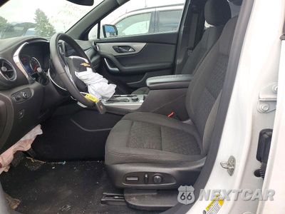 Zdjęcie 7 z 13 samochodu: 2021 CHEVROLET BLAZER 2LT VIN:3GNKBHR46MS534679 - miniatura