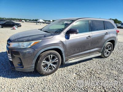 2017 TOYOTA HIGHLANDER LE 5TDZZRFH4HS197875 - główne zdjęcie licytacji z USA - miniatura