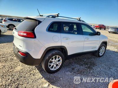 Trzecie zdjęcie samochodu z tyłu: 2017 JEEP CHEROKEE LATITUDE VIN:1C4PJMCB2HW546114 - miniatura