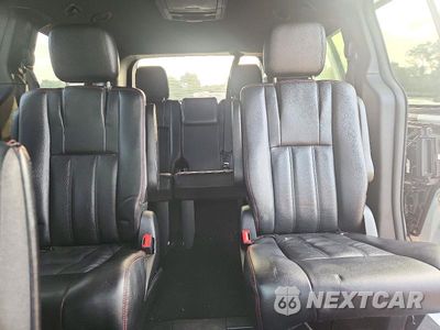 Zdjęcie 10 z 13 samochodu: 2019 DODGE GRAND CARAVAN GT VIN:2C4RDGEG6KR646114 - miniatura