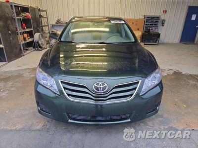 Piąte zdjęcie samochodu w środku: 2011 TOYOTA CAMRY LE VIN:4T1BF3EK2BU681482 - miniatura