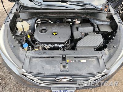 Zdjęcie 12 z 13 samochodu: 2018 HYUNDAI TUCSON SE VIN:KM8J2CA47JU806683 - miniatura