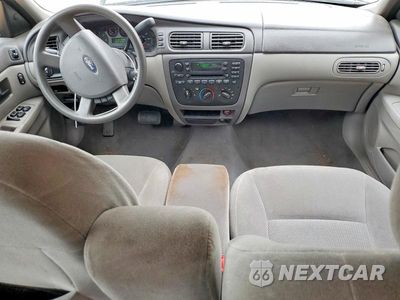 Zdjęcie 8 z 12 samochodu: 2006 FORD TAURUS SE VIN:1FAFP53U36A137783 - miniatura