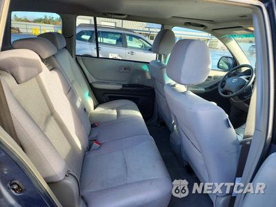 Zdjęcie 10 z 12 samochodu: 2005 TOYOTA HIGHLANDER BASE VIN:JTEEP21A050109856 - miniatura